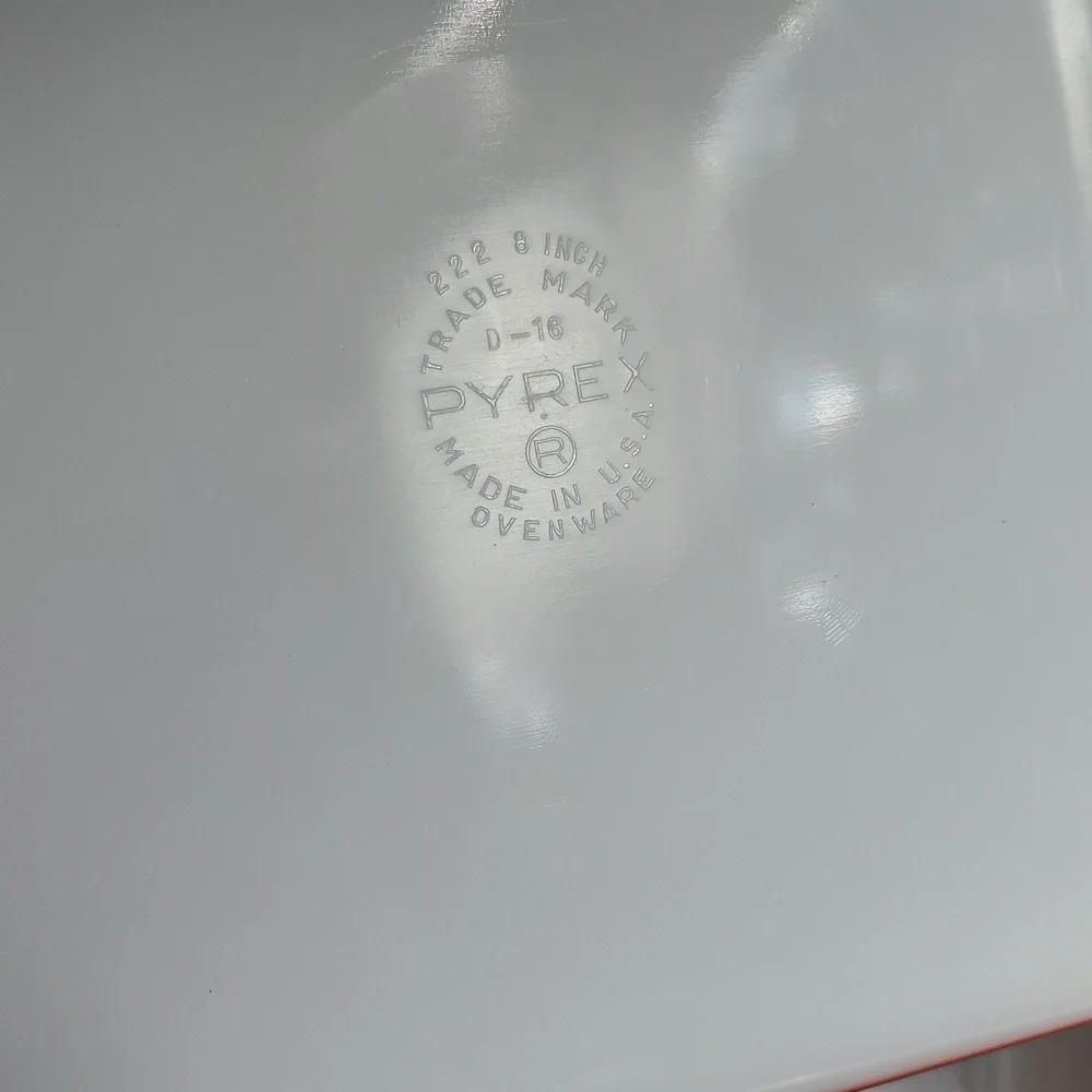 Pyrex Flamingo Pink Square Baking Dish